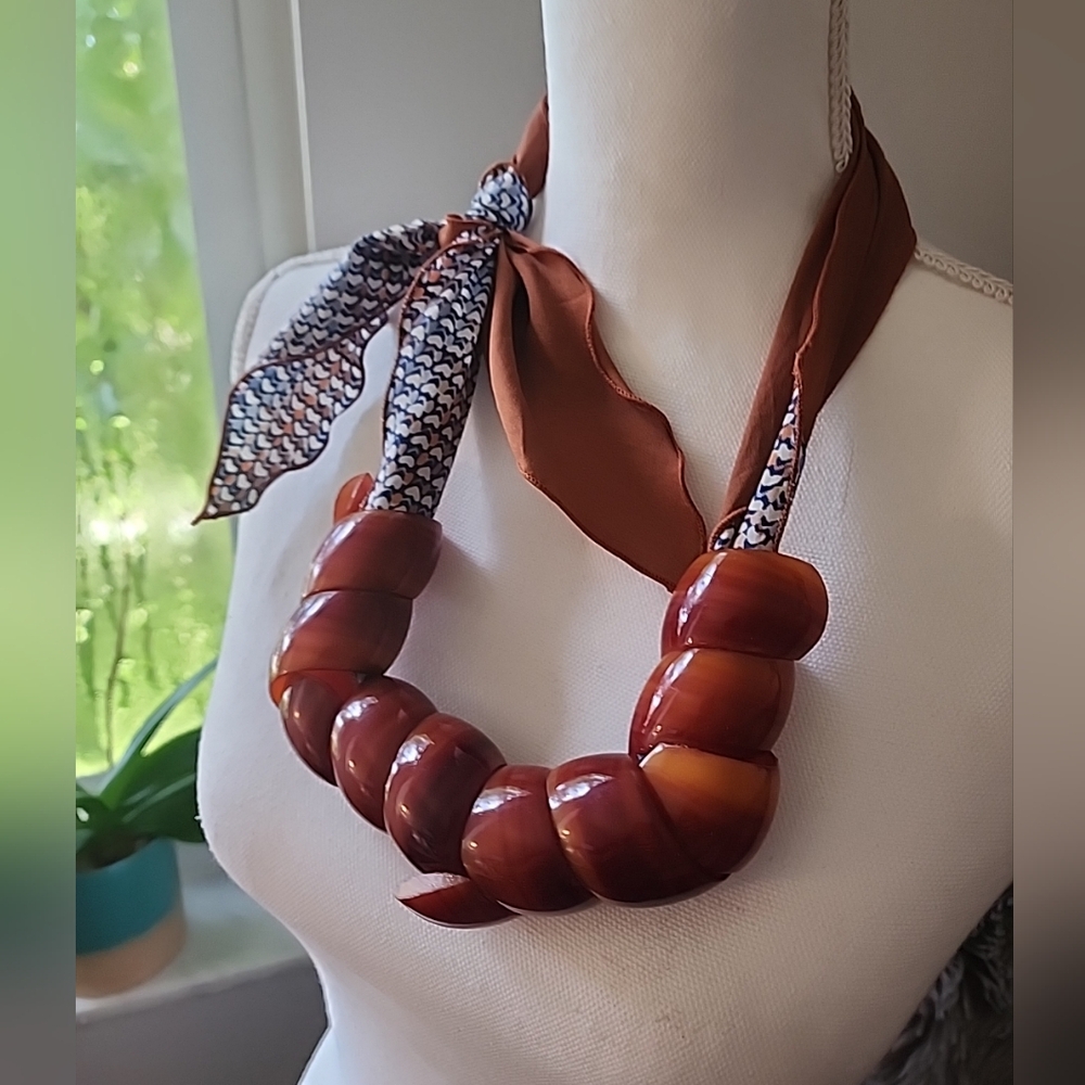 Vintage Large Shell Statement Necklace Hippie Gyp… - image 1